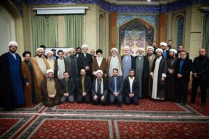 دیدار نماینده محترم ولی فقیه در خراسان رضوی با مسئول و جمعی از اعضای مرکز ارتباطات حوزه و نظام